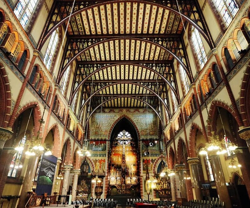 Dominicuskerk Amsterdam interieur
